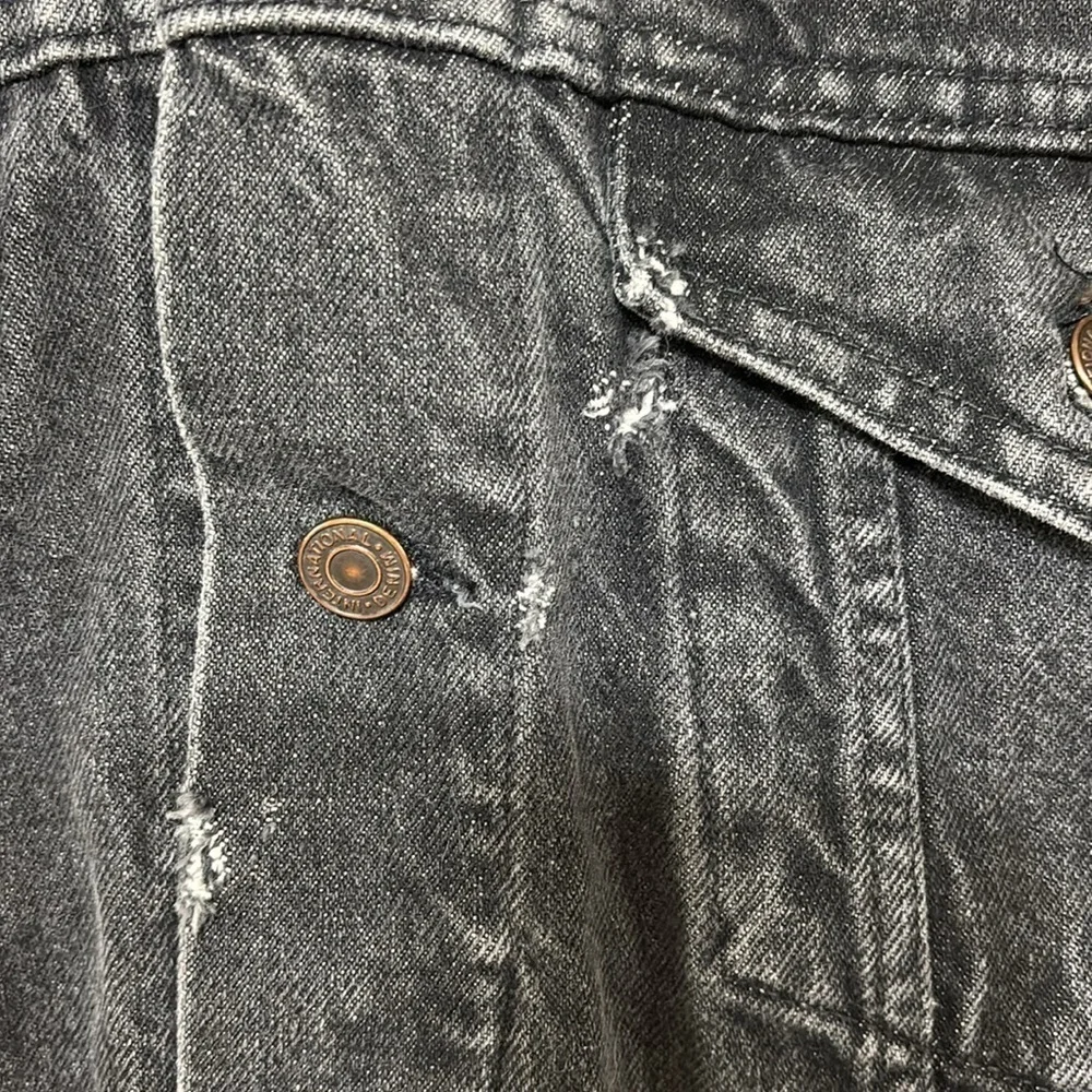 Vintage 1990s QUEENSRYCHE Embroidered Tour Wear Black Denim Jacket Size M